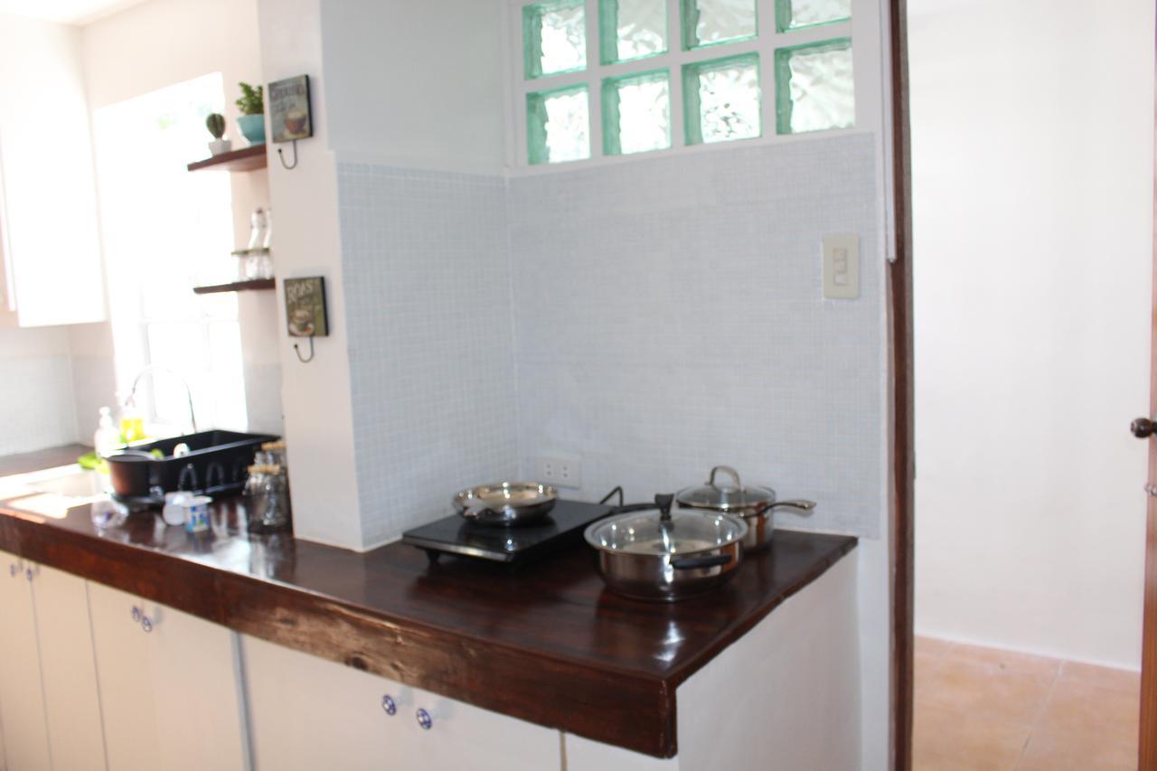 # 15 Laguna Bel-Air Home In Sta Rosa By Red Door House Rental Santa Rosa  Exterior photo